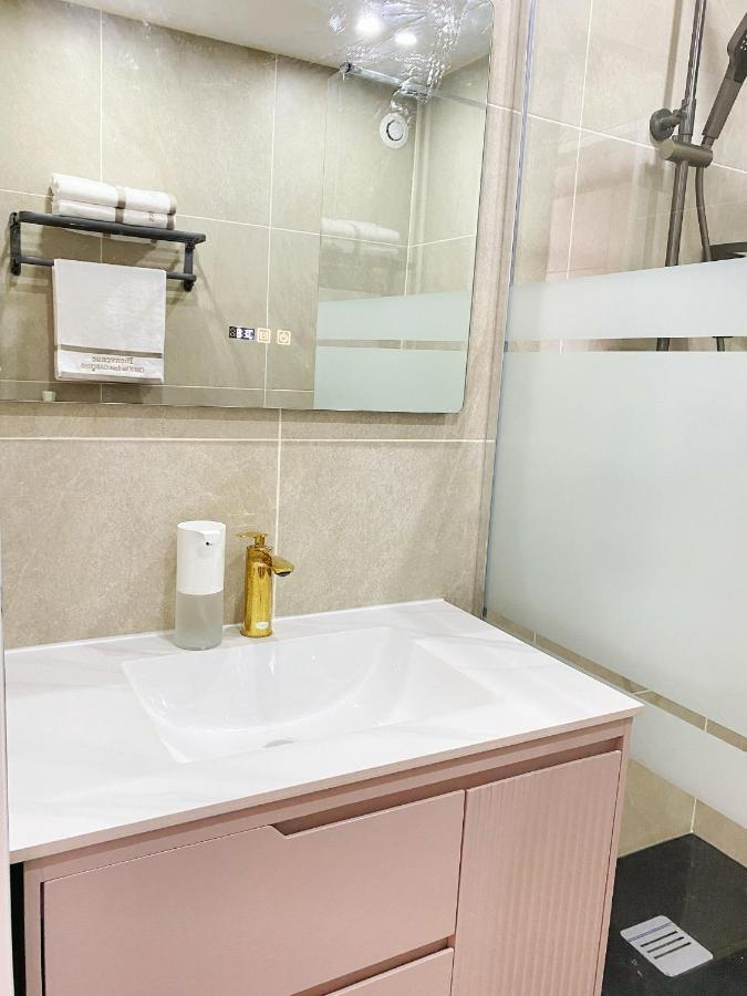 Chez Les Deux Garcons Apartment มงต์รูช ภายนอก รูปภาพ