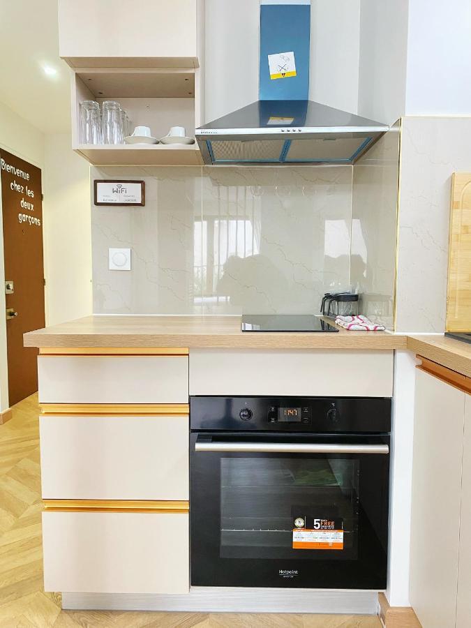 Chez Les Deux Garcons Apartment มงต์รูช ภายนอก รูปภาพ