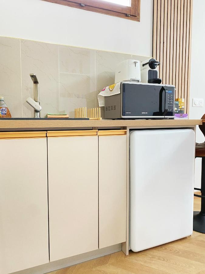 Chez Les Deux Garcons Apartment มงต์รูช ภายนอก รูปภาพ